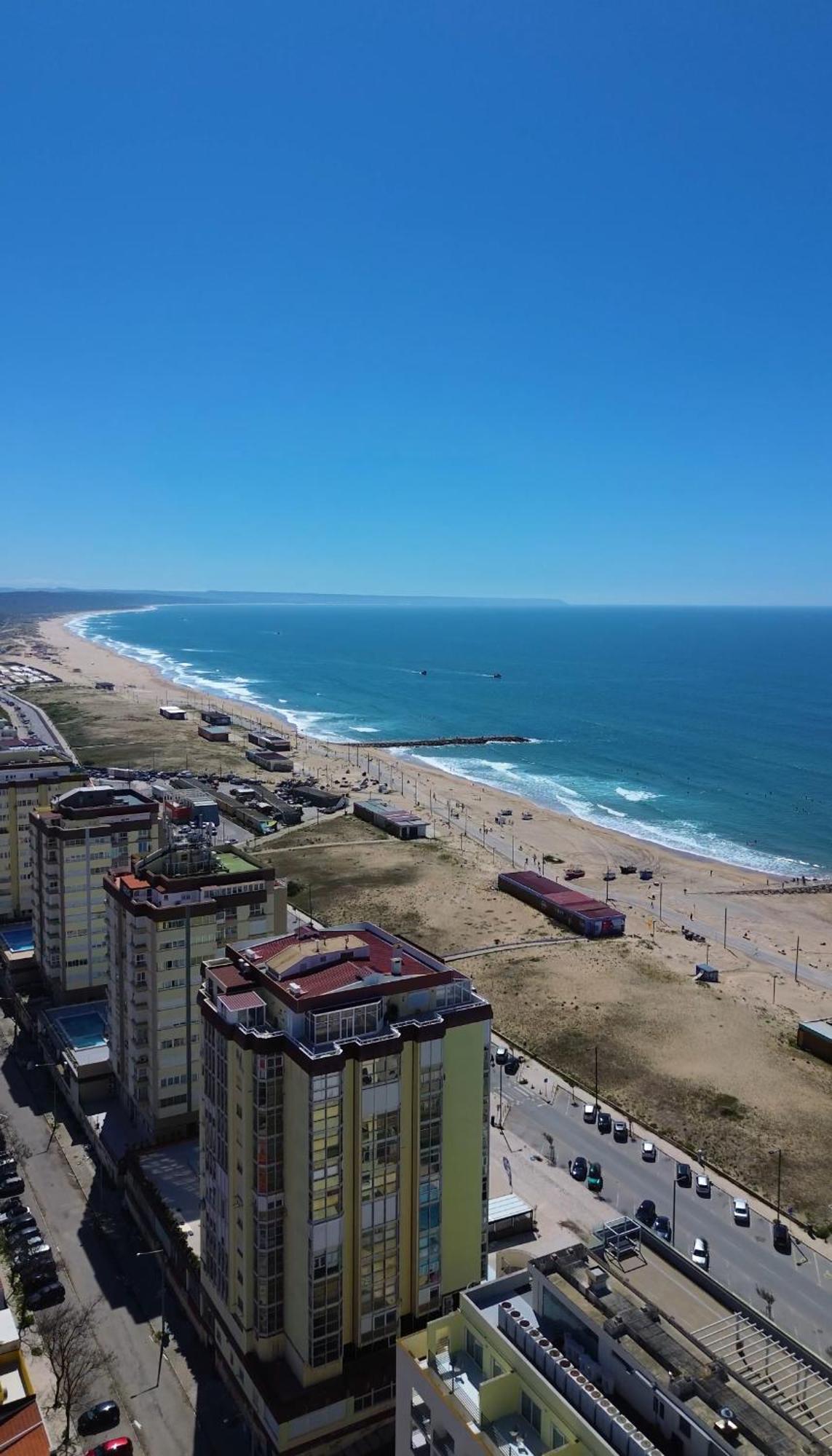 Front Beach Costa Caparica Lisbon Costa de Caparica Exteriör bild